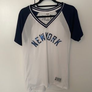 VS Pink Yankee tshirt